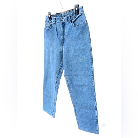 Vintage 2001 Levi’s 550 Relaxed Fit Tapered Leg - Picture 2 of 8